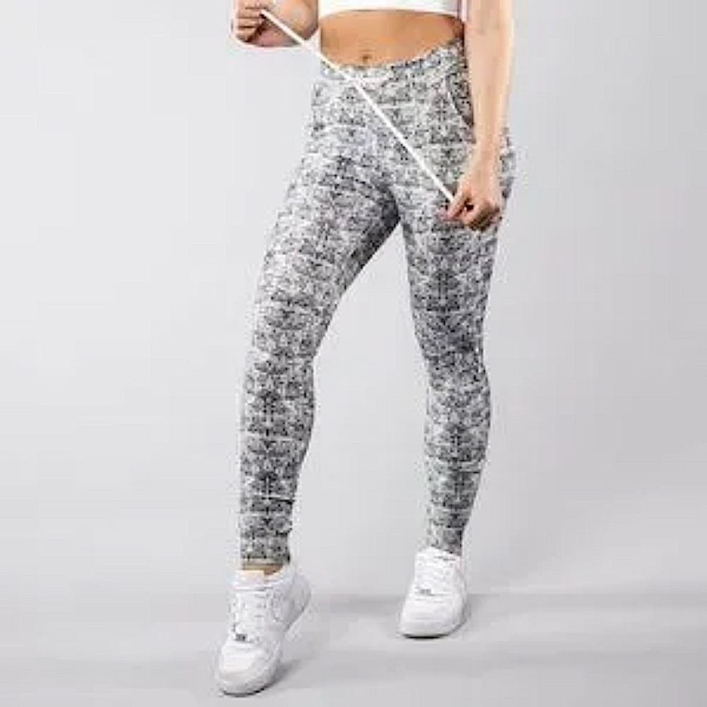 BuffBunny Black and White Jasmine Joggers High Rise Legging Pants with Pockets S